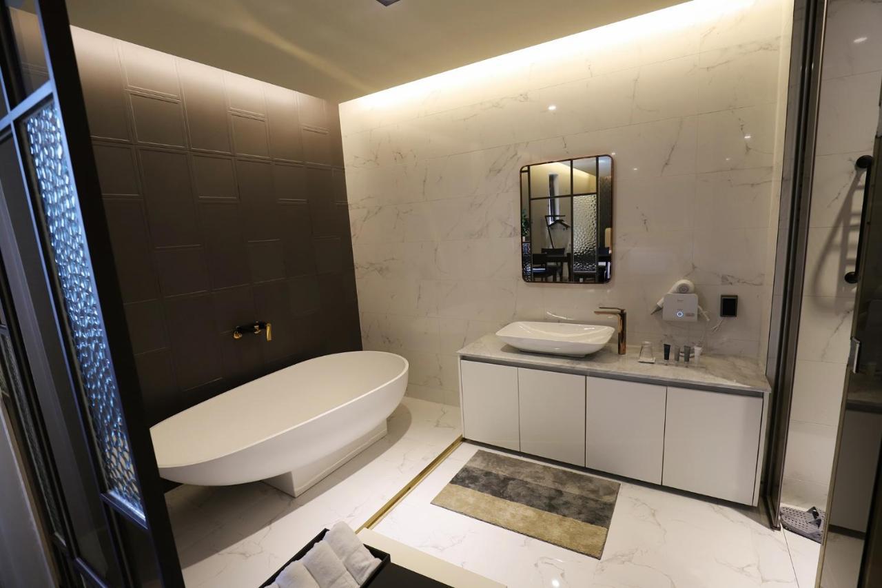 Chuncheon Hotel Bentley מראה חיצוני תמונה